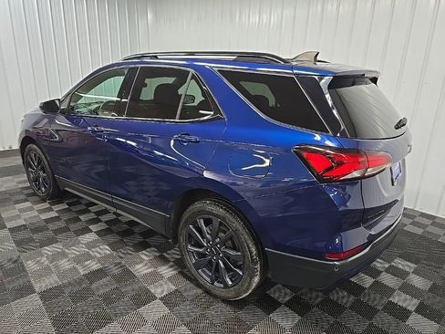 Used 2023 Chevrolet Equinox RS image 9