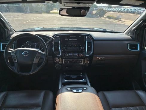 Certified 2021 Nissan Titan Platinum Reserve w/ Moonroof Package AWD/4WD image 14