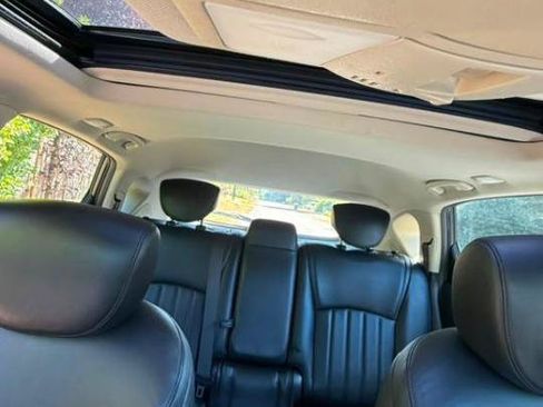 Used 2016 INFINITI QX50 AWD w/ Premium Plus Package image 23