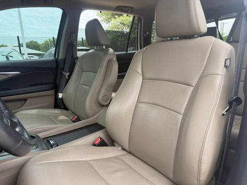 Used 2022 Honda Pilot EX-L image 11