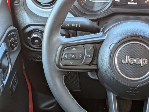 Used 2025 Jeep Wrangler Unlimited Sport AWD/4WD image 17