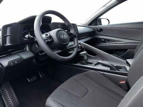 New 2026 Hyundai Elantra Sport image 14