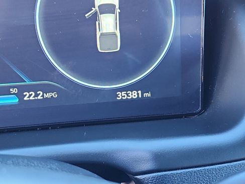 Used 2023 Hyundai Santa Cruz Limited image 11