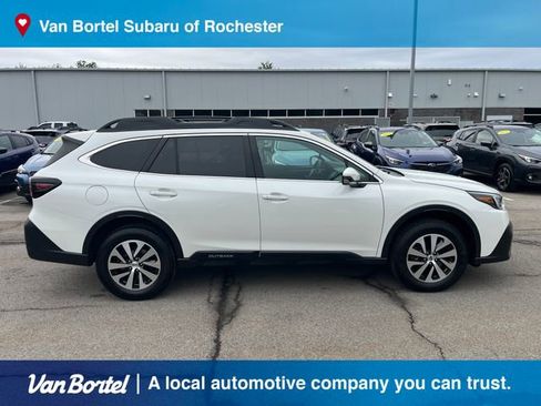 Used 2022 Subaru Outback Premium AWD/4WD image 6