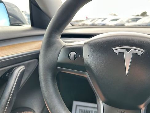 Used 2021 Tesla Model 3 Long Range image 22