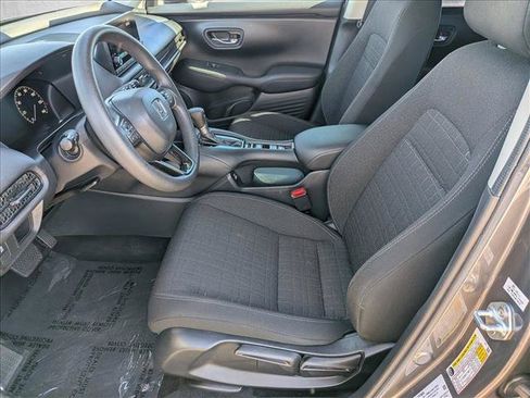 Used 2023 Honda HR-V LX image 22