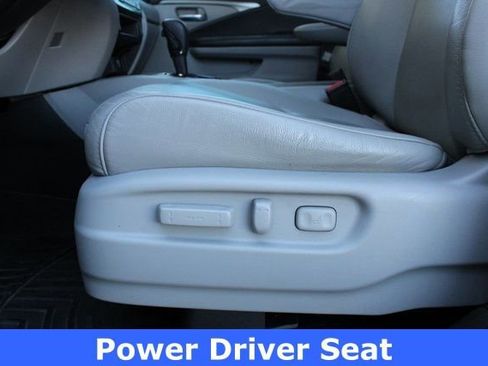 Used 2017 Honda Pilot EX-L image 3