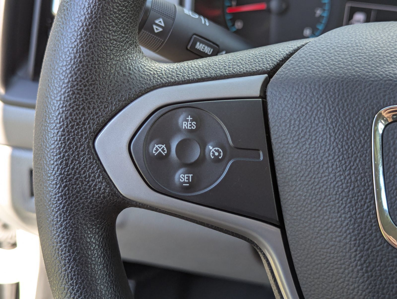 Used 2020 GMC Canyon 2WD Crew Cab w/ Convenience Package image 32