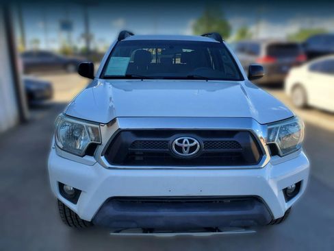 Used 2015 Toyota Tacoma PreRunner w/ TRD Off-Road Package image 15