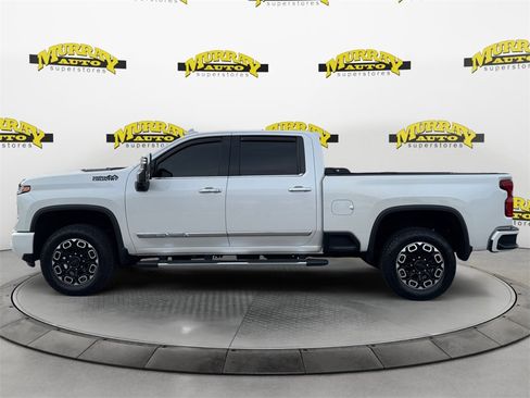 Used 2024 Chevrolet Silverado 2500 High Country w/ Max Trailering Package image 2