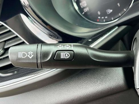 Used 2023 Buick Envision Preferred image 23