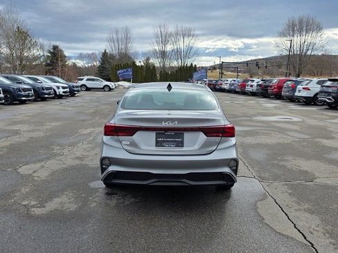 Certified 2024 Kia Forte LXS image 7