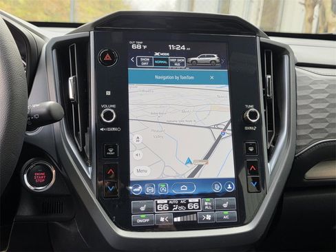 Used 2025 Subaru Forester Limited image 17