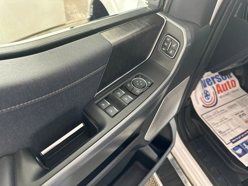 Used 2022 Ford F150 Lariat w/ Equipment Group 502A High image 14