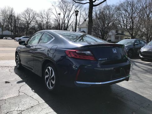 Used 2017 Honda Accord LX-S image 4