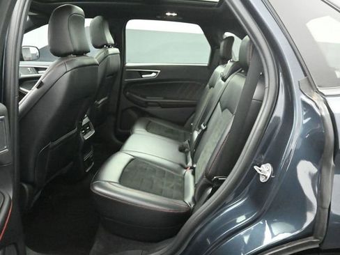 Used 2024 Ford Edge ST-Line w/ Class II Trailer Tow Package image 21