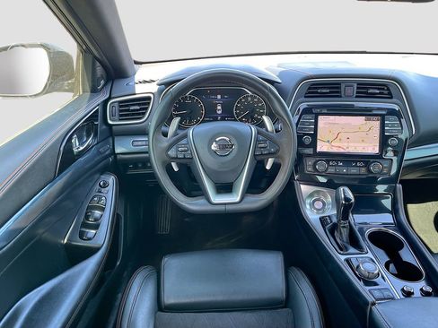 Used 2023 Nissan Maxima SR w/ Sport Mat Group FWD image 24