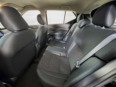 Certified 2024 Nissan Kicks SV image 5