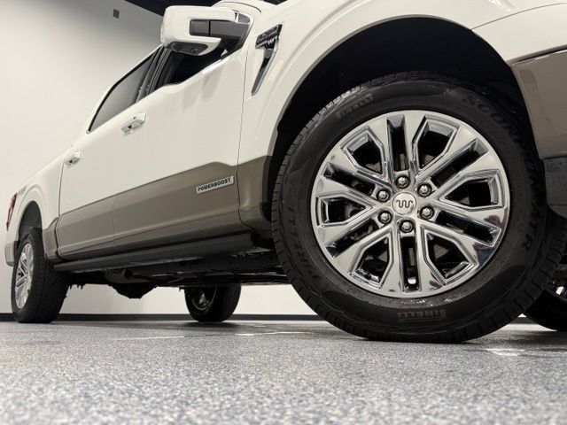 Used 2025 Ford F150 King Ranch w/ FX4 Off-Road Package AWD/4WD image 2