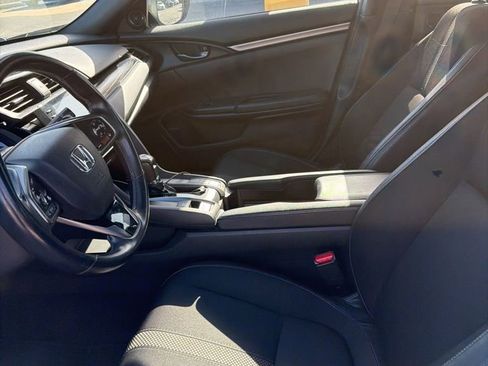 Used 2021 Honda Civic Sport image 3