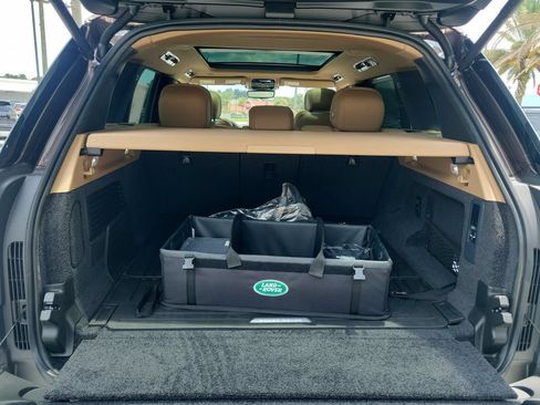 New 2026 Land Rover Range Rover SE AWD/4WD image 11