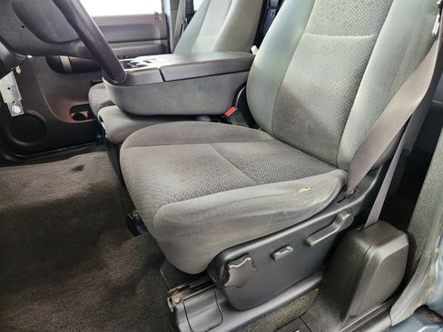 Used 2008 Chevrolet Silverado 1500 LT w/ Power Pack Plus image 12