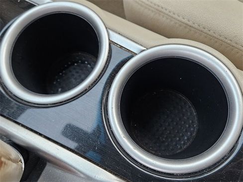 Used 2013 Nissan Pathfinder S image 23