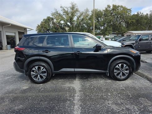 Used 2022 Nissan Rogue SV image 6