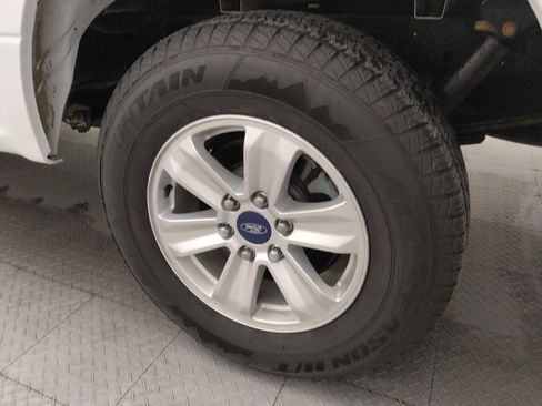 Used 2015 Ford F150 XL w/ Equipment Group 101A Mid RWD image 31