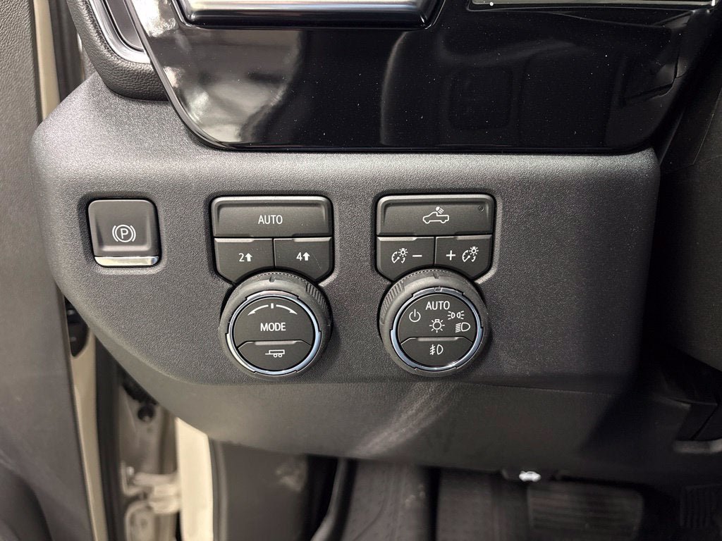 New 2026 Chevrolet Silverado 1500 RST w/ RST Select Package AWD/4WD image 30