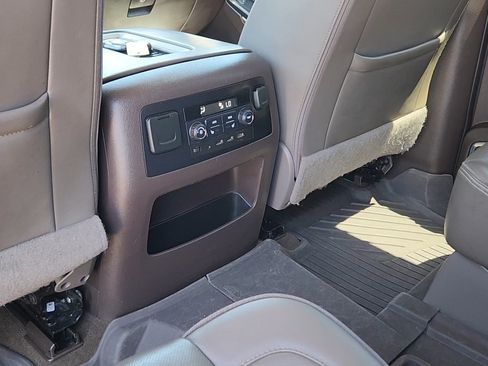 Used 2017 GMC Yukon Denali w/ Open Road Package AWD/4WD image 17