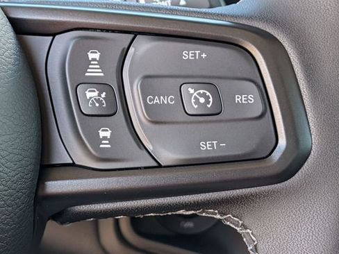 New 2026 Jeep Gladiator Sport AWD/4WD image 22