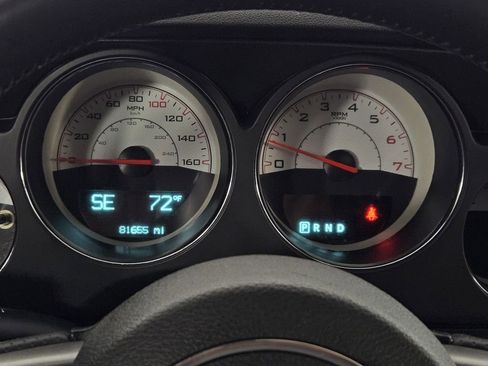 Used 2014 Dodge Challenger R/T image 19