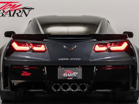 Used 2018 Chevrolet Corvette Grand Sport image 12