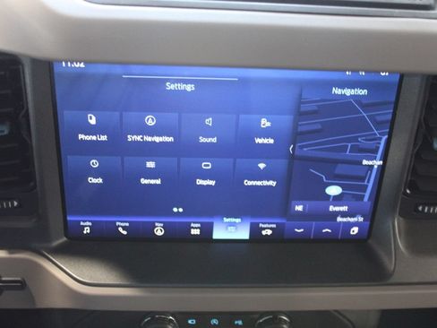 Used 2024 Ford Bronco Wildtrak AWD/4WD image 18