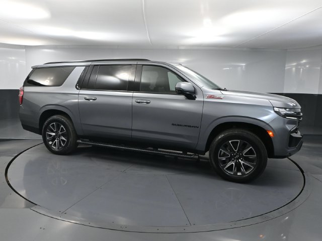Used 2022 Chevrolet Suburban Z71 w/ Off-Road Capability Package AWD/4WD image 3