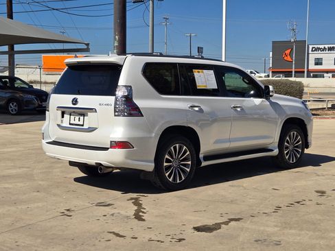 Used 2023 Lexus GX 460 Luxury image 3