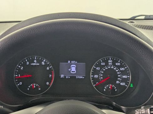 Used 2021 Kia Seltos LX AWD/4WD image 17