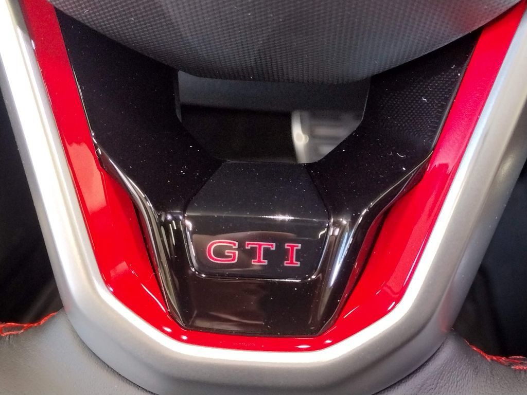 New 2026 Volkswagen GTI SE FWD image 29