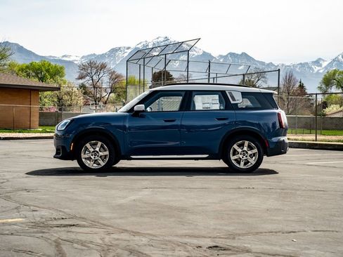 New 2026 MINI Cooper Countryman S image 2