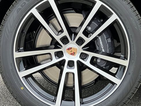 New 2026 Porsche Cayenne AWD/4WD image 13