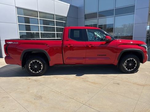 Used 2022 Toyota Tundra SR5 w/ TRD Off-Road Package image 8