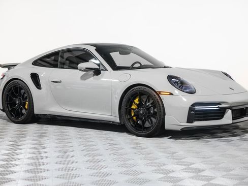 Used 2022 Porsche 911 Turbo S image 4
