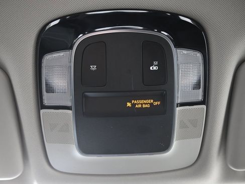 Used 2022 Hyundai Tucson SE image 32