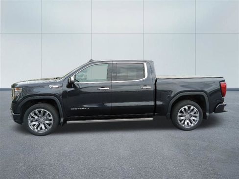 Used 2026 GMC Sierra 1500 Denali AWD/4WD image 2