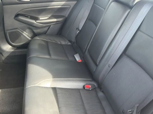 Used 2020 Nissan Altima 2.5 SL FWD image 42