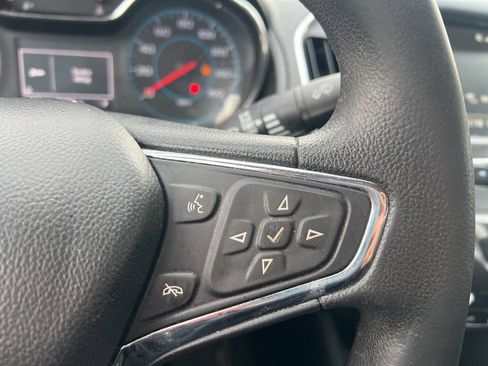 Used 2017 Chevrolet Cruze LT w/ Convenience Package image 13