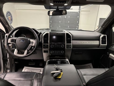 Used 2019 Ford F350 Lariat image 30