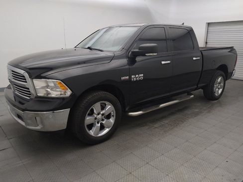 Used 2017 RAM 1500 Big Horn RWD image 2