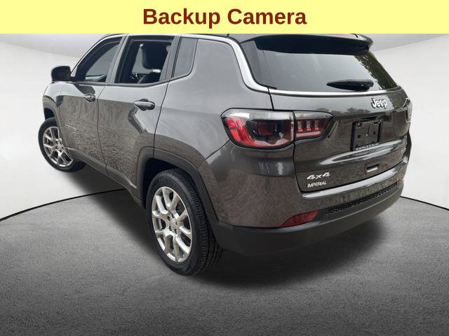 Used 2023 Jeep Compass Latitude AWD/4WD image 10